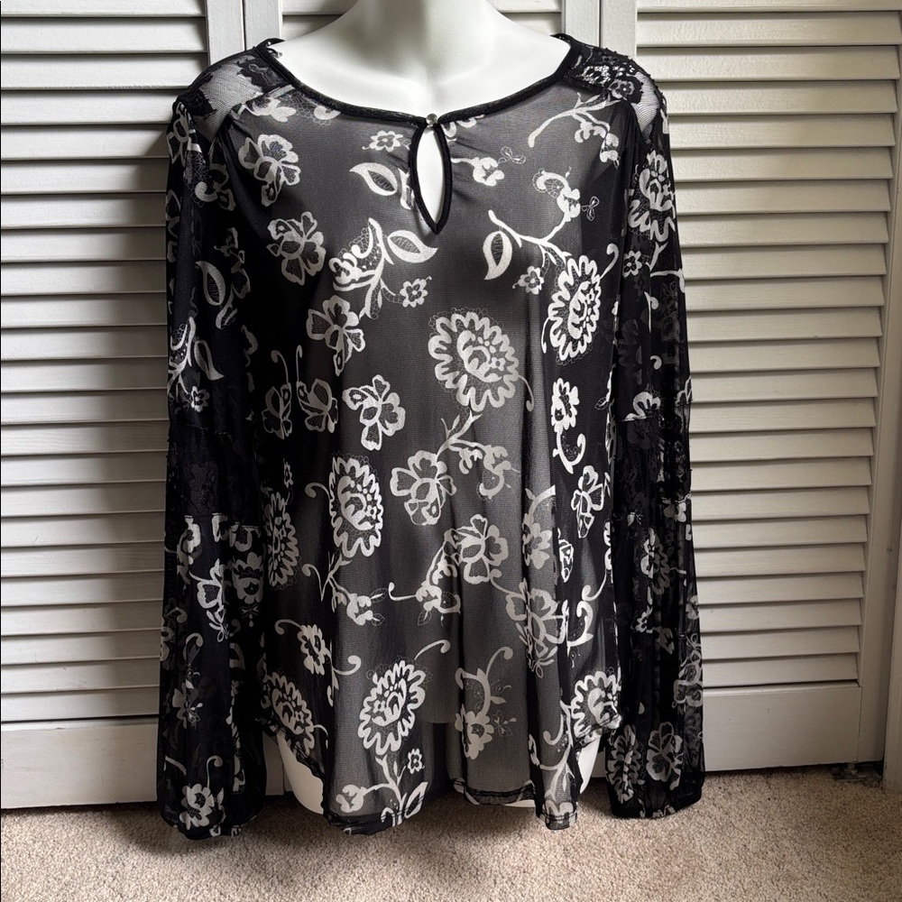 INC International Concepts Black and White Floral Lace Sleeve Blouse